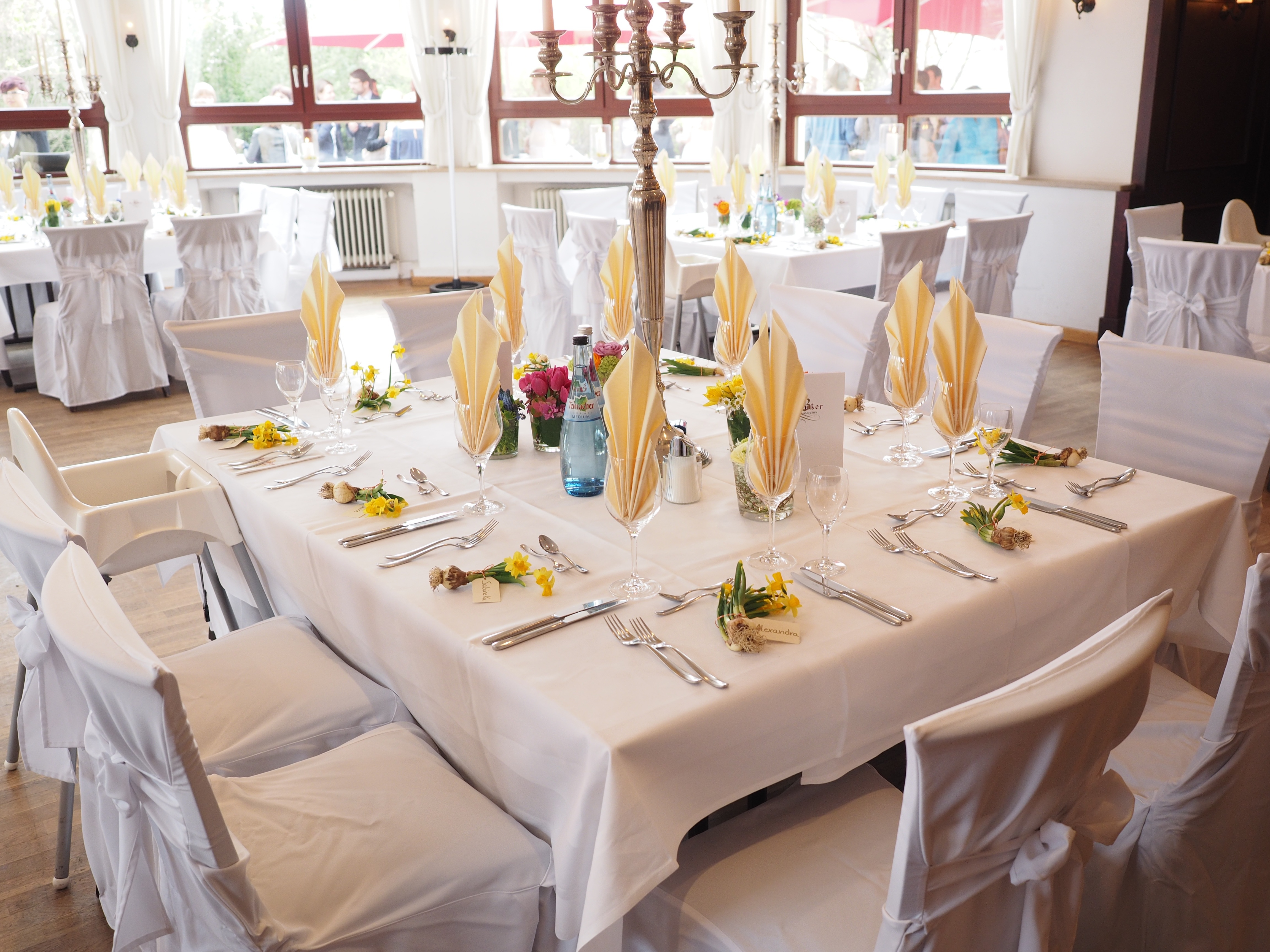 wedding-table-1174132